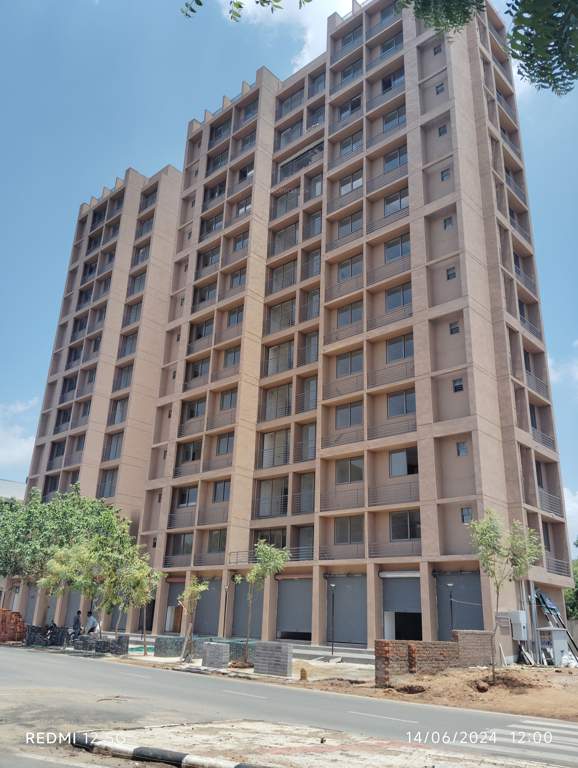  green Construction Status June 24