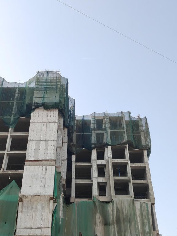  luxuria Construction Status Apr 25