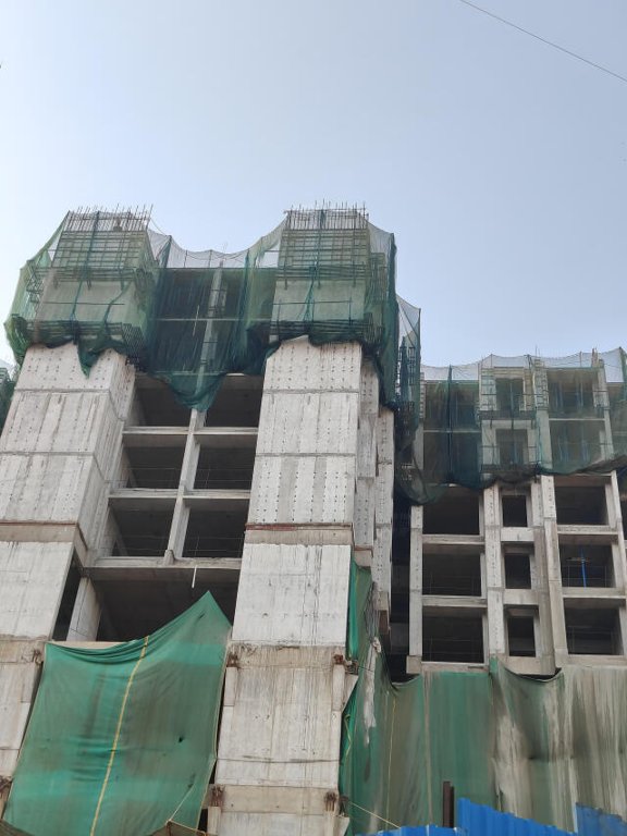  luxuria Construction Status Apr 25