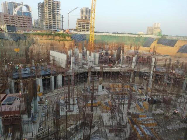 marina Construction Status Apr 25