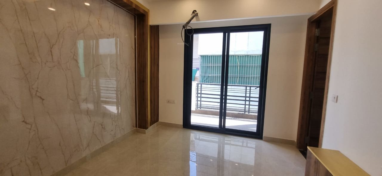  homes dlf luxury floors Bedroom