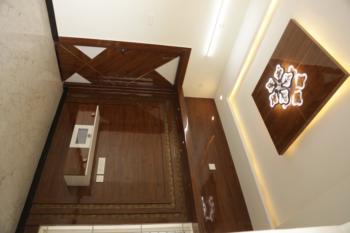  mega city Living Area