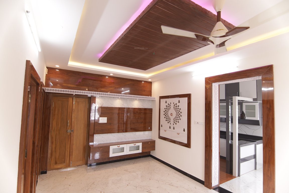  mega city Living Area