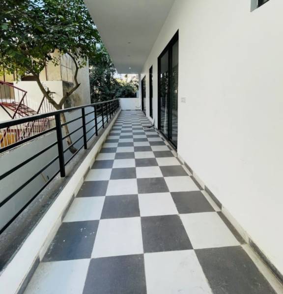  home-sector-56 Balcony