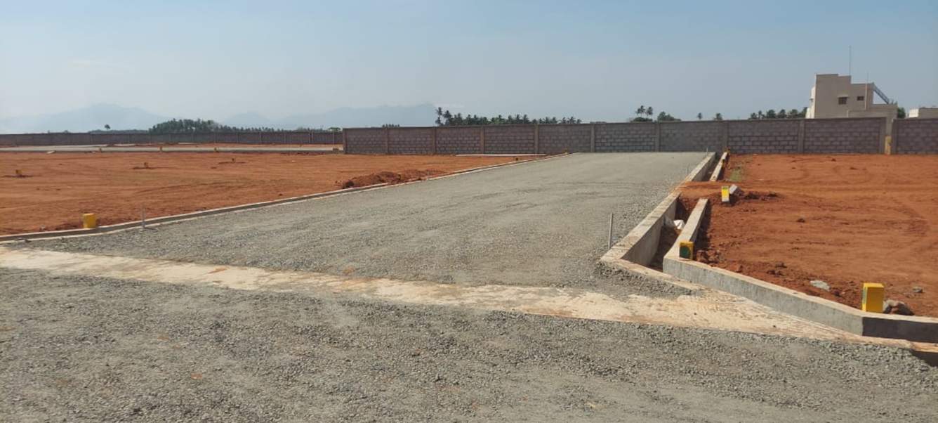  l and t fairland Internal Roads & Footpaths