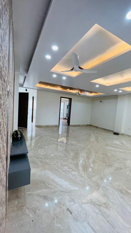  investors 48 Living Area