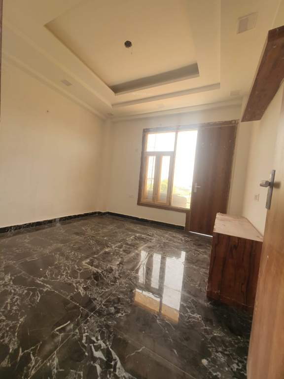  palm lucky homes Living Area