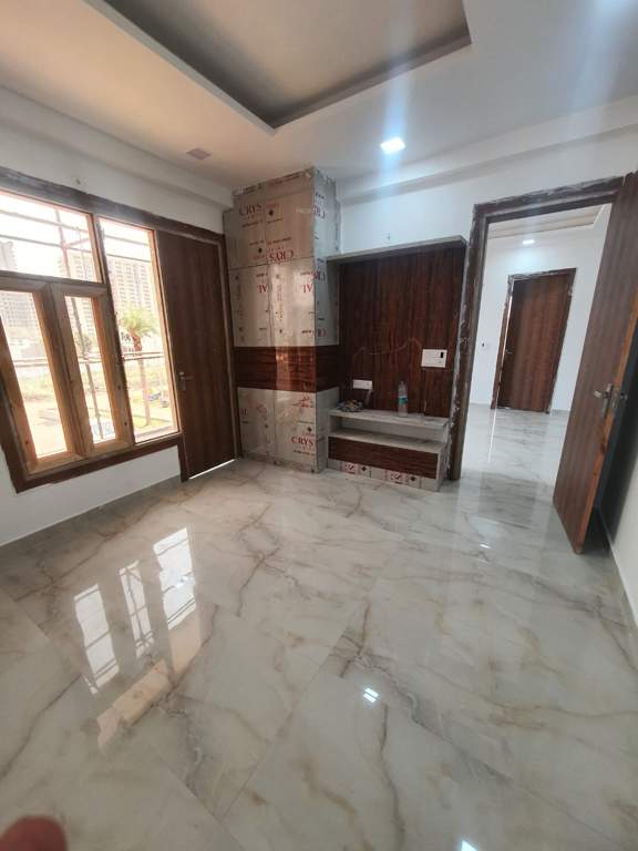  palm lucky homes Living Area