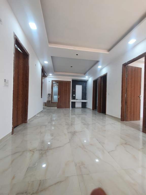  palm lucky homes Living Area