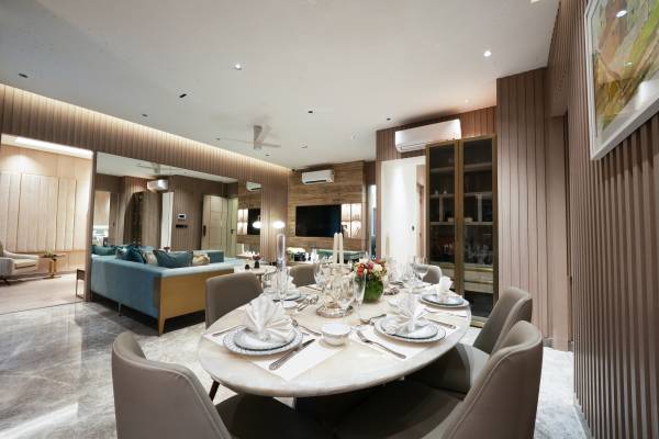  tripundra Dining Area