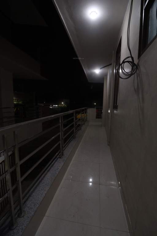  the residence Balcony
