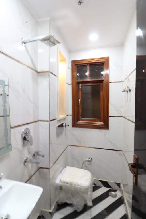 the gokulam Bathroom