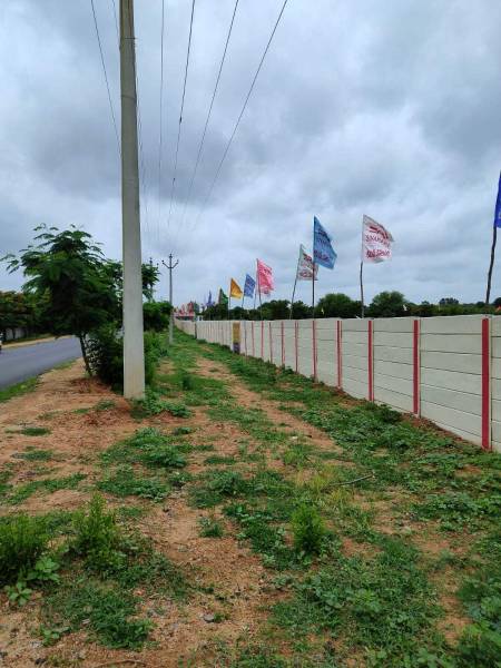  vijaya-golden-city Plot