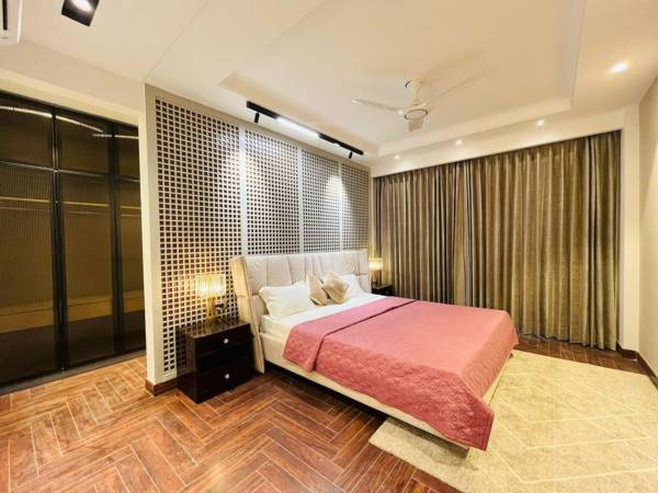  luxury-builder-floors-16 Bedroom