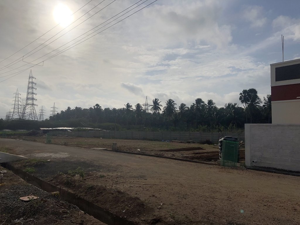  emerald Internal Roads