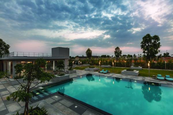  orchid-nirvana-3-0 Swimming Pool