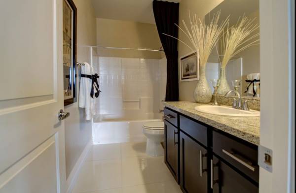  sentosa-pride Bathroom