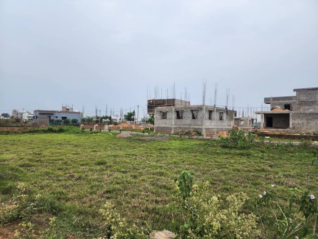 aditi nagar Plot