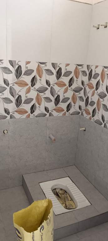  golden heaven Bathroom