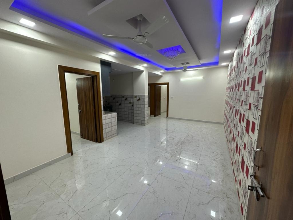 pravushpa home Living Area
