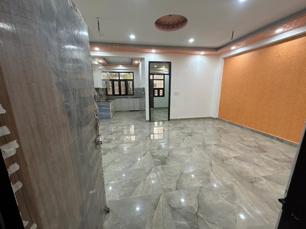 pravushpa home Living Area