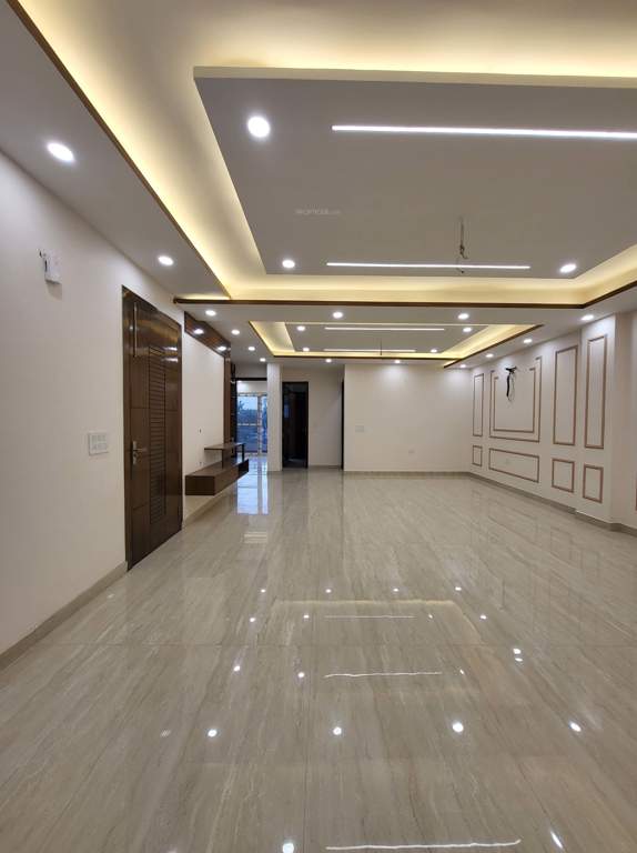  high end 250 sq yd Living Area