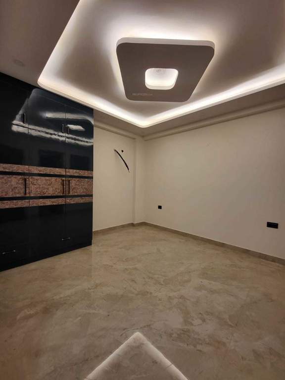  high end 310 sq yd Living Area