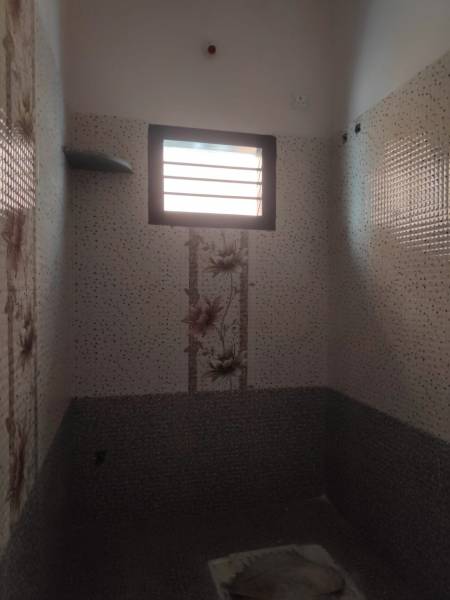  saro-enclave Bathroom