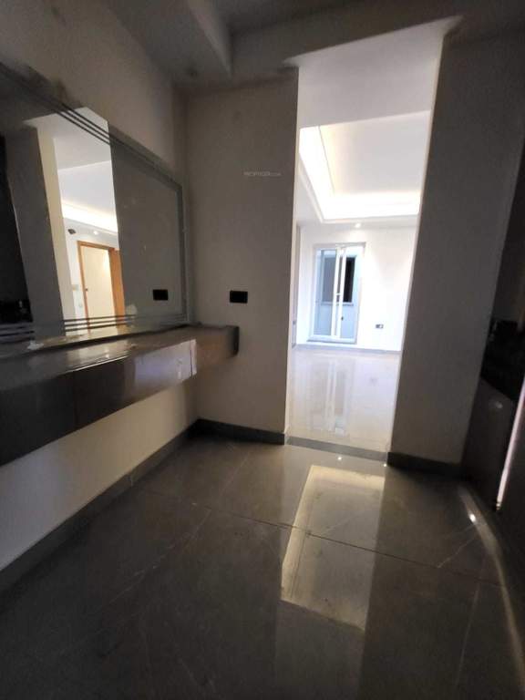  high end 465 sq yd Living Area