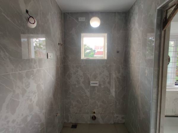  sree-nivasam Bathroom