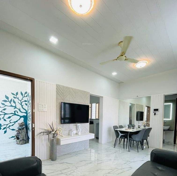  mirai Living Area