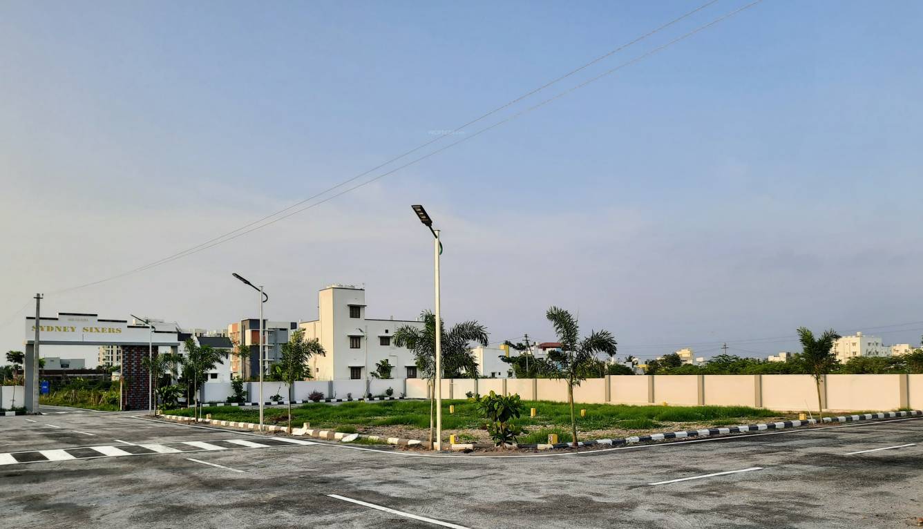 sydney sixer phase 2 Plot