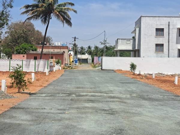  the-new-town Internal Roads