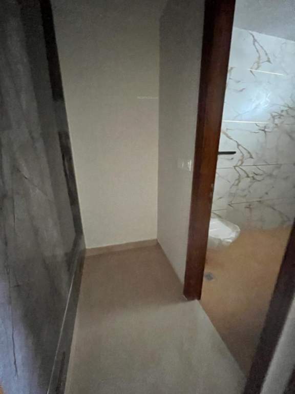  ultra luxury builder floor Bedroom