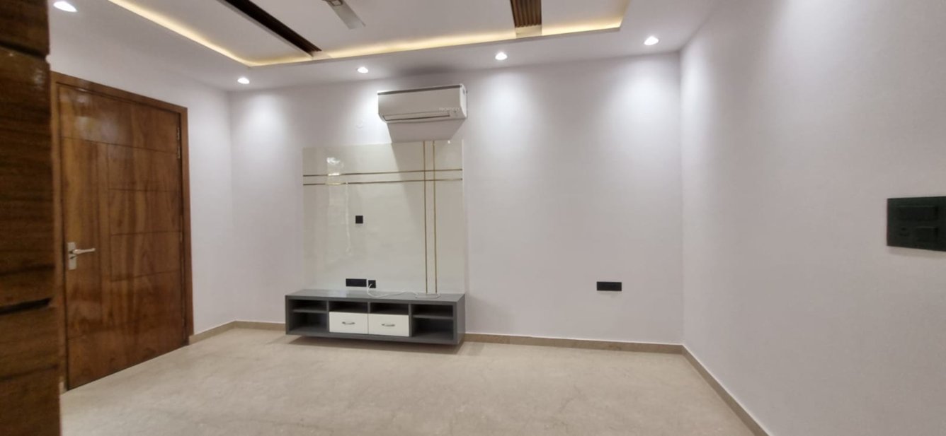  homes luxury floor Bedroom