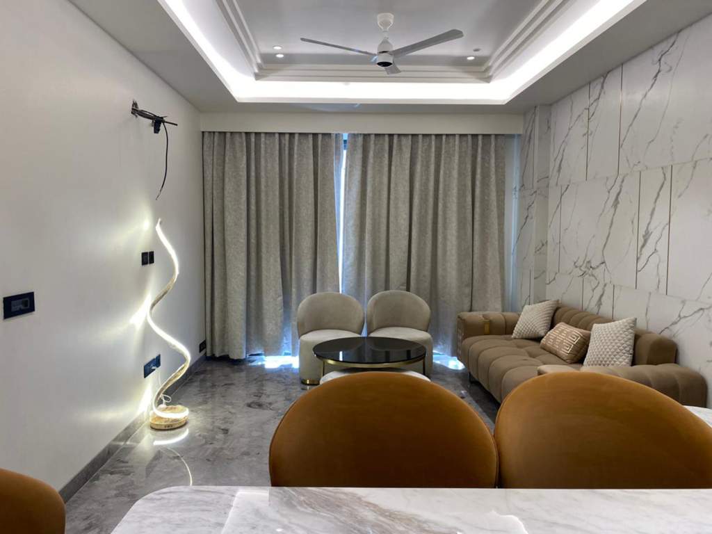  homes luxurious floor Living Area