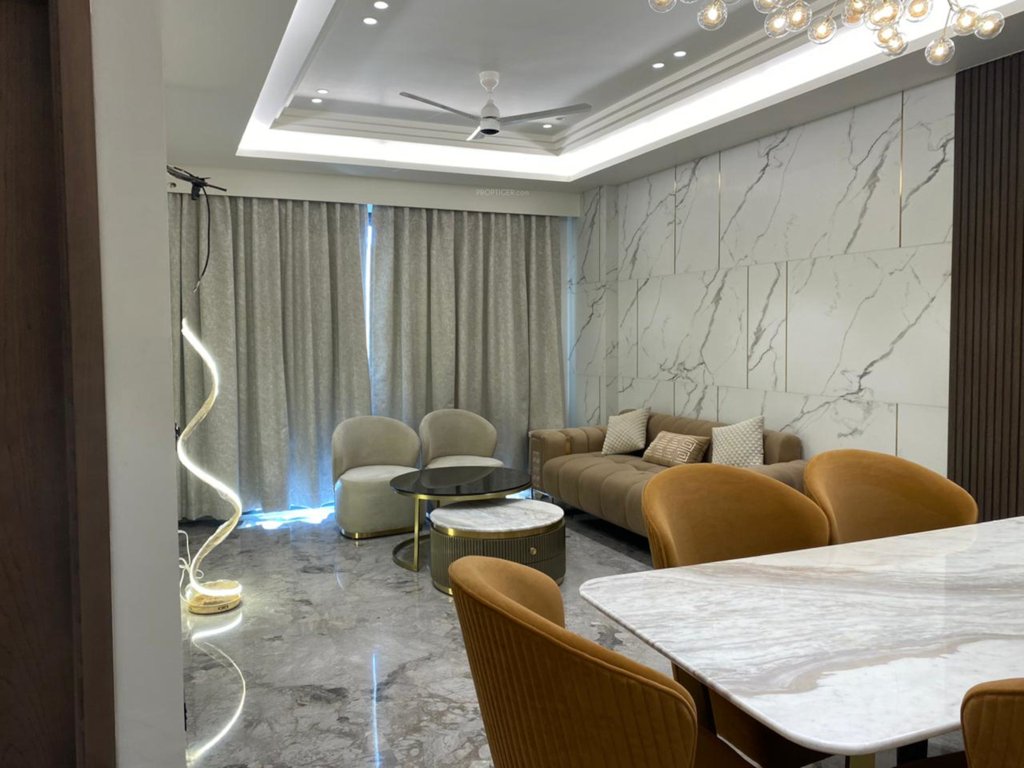  homes luxurious floor Living Area