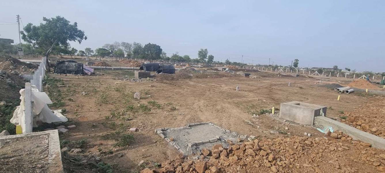 kuhaasa residency Plot