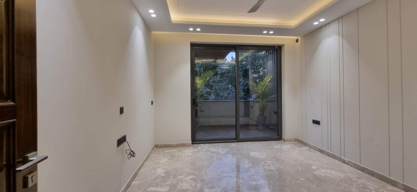  greenwood luxurious floor Living Area