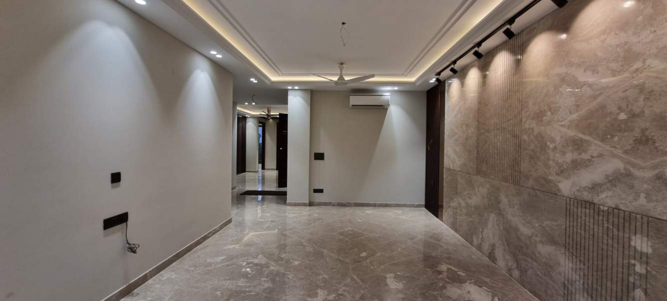  greenwood luxurious floor Living Area