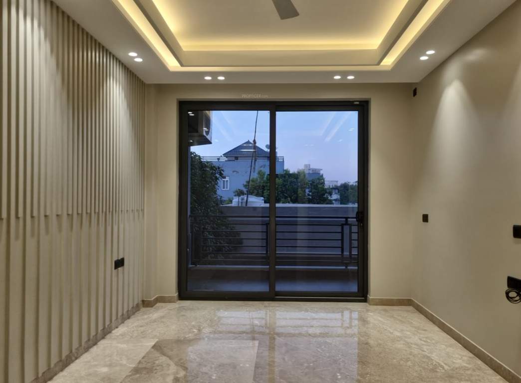  greenwood luxurious floor Living Area