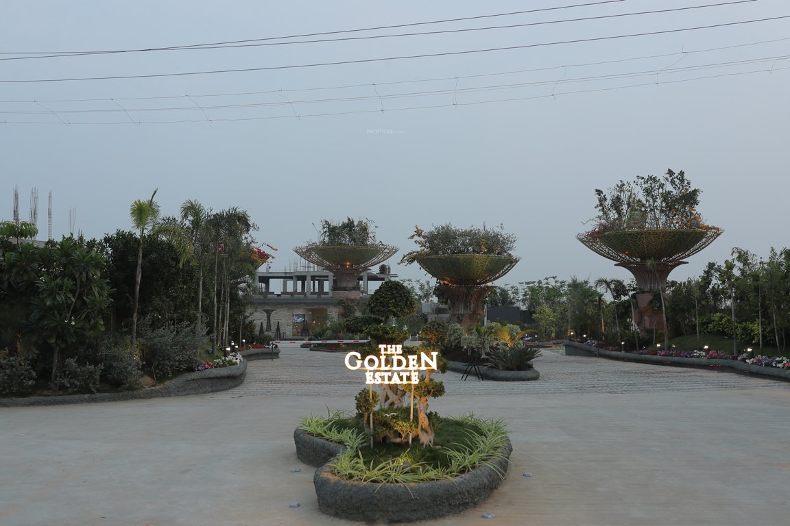 city phase 7 the golden estate Plot