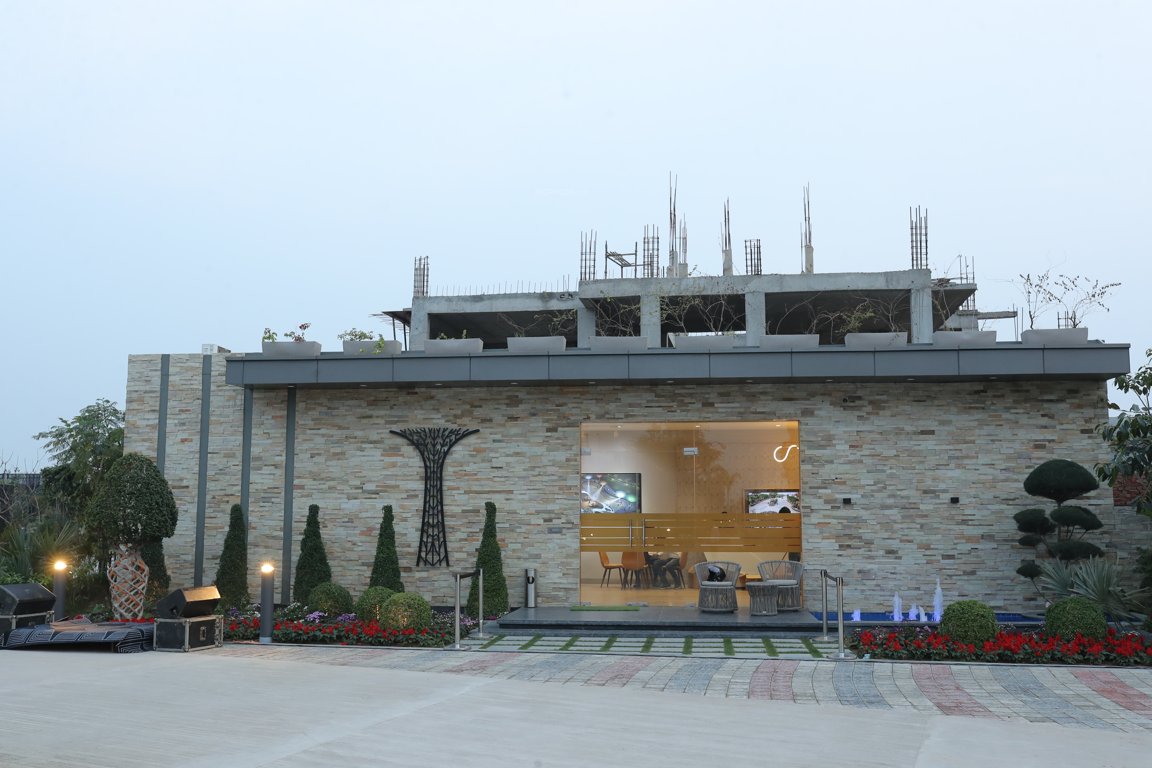 city phase 7 the golden estate Plot