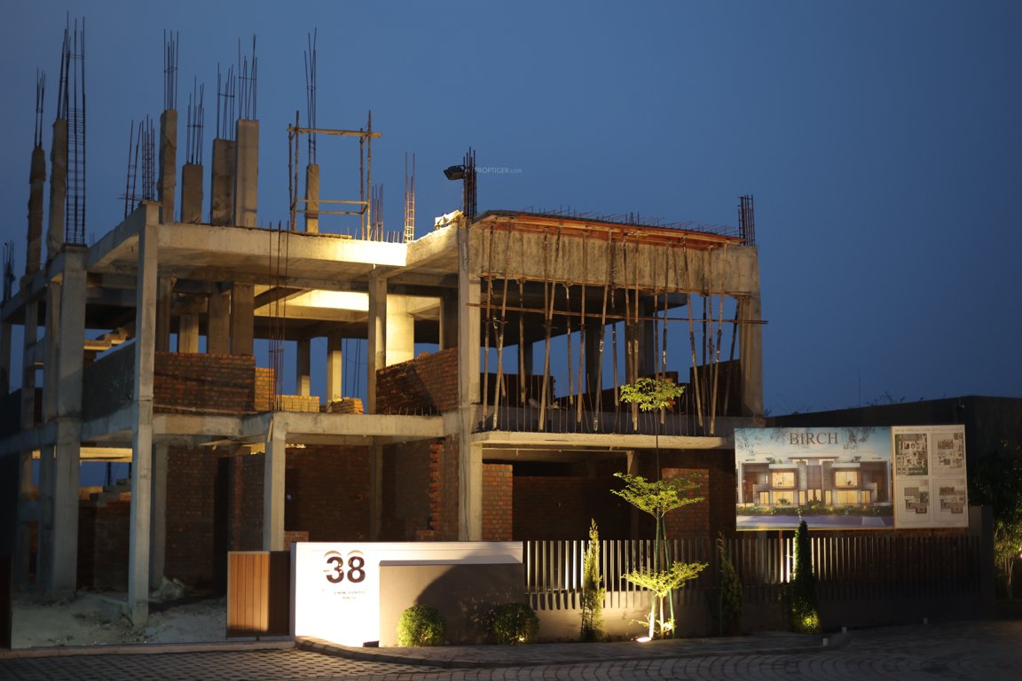 city phase 7 the golden estate Plot