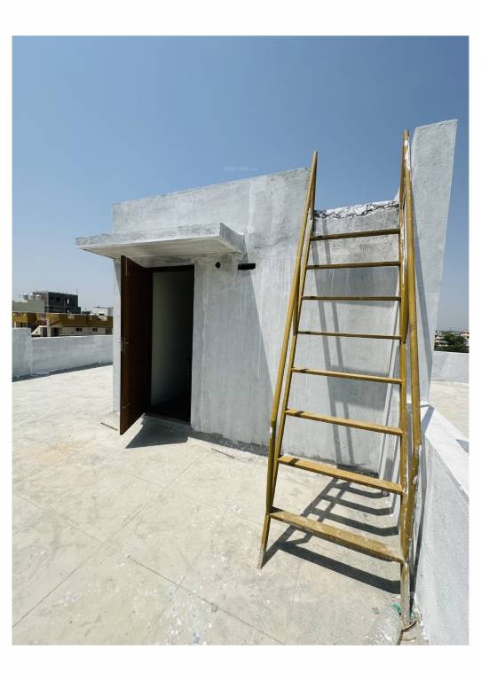  royal view Construction Status July 24