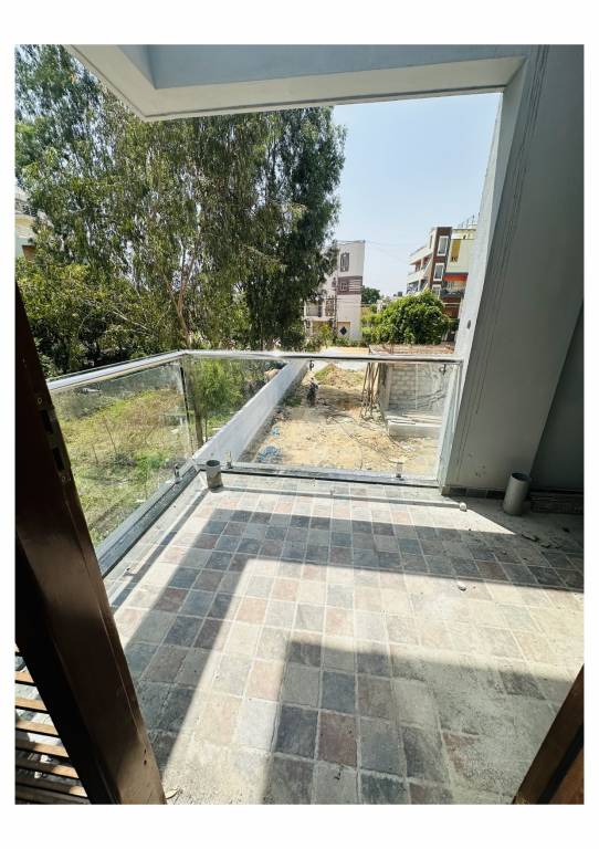  royal view Construction Status July 24