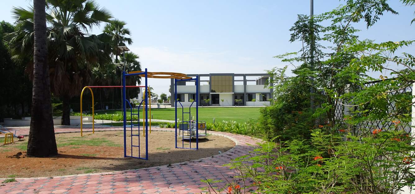  silver park 15 Landscape Garden and Tree Planting