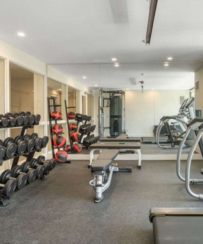  shrushti-bafna-luxuria Gymnasium