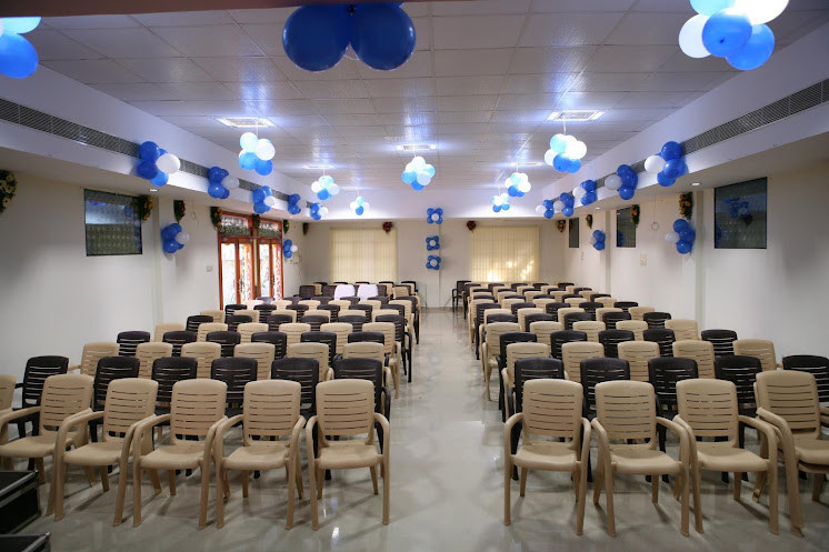  signature Banquet Hall