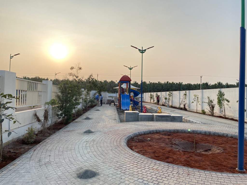  rks shivom plots and villa Others